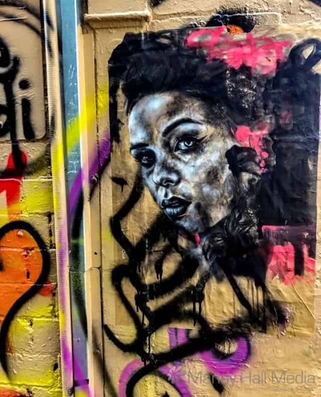Beautiful face on the wall⠀⠀