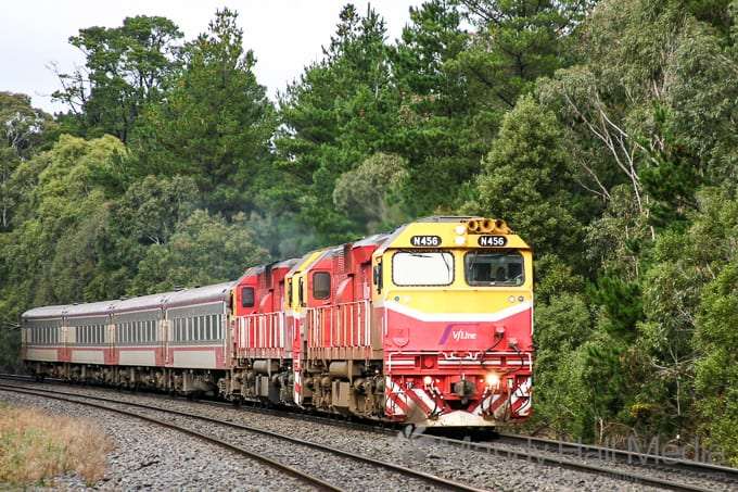 Big diesel engine coming around the corner