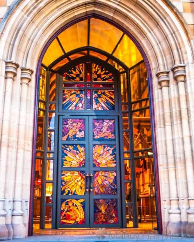 Side door of St Paul’s Cathedral, Melbourne
