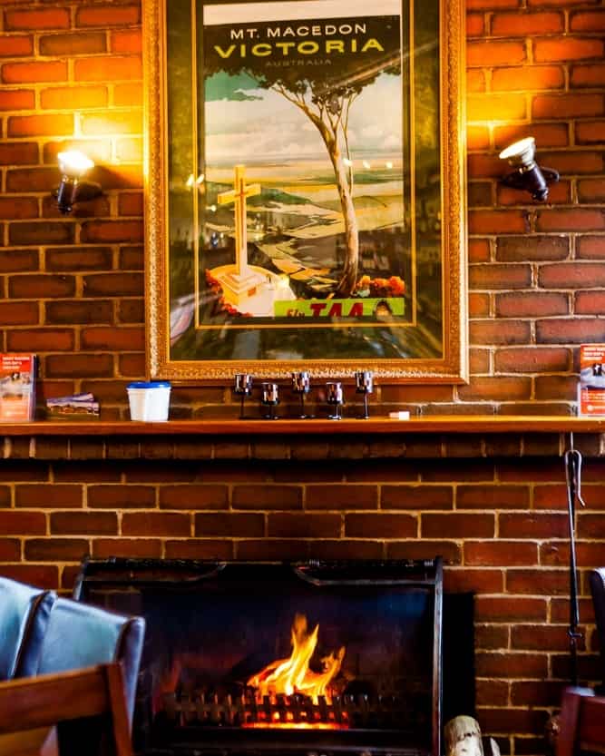 Mount Macedon pub
