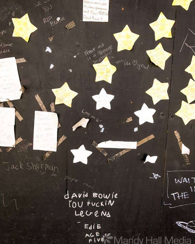Tribute wall to David Bowie