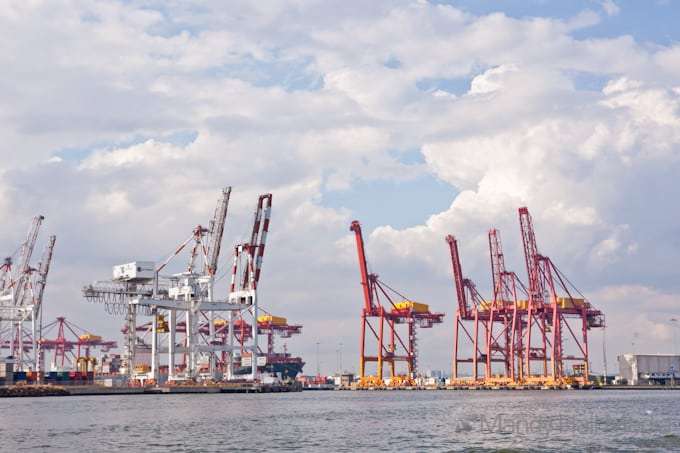 Cranes near Docklands