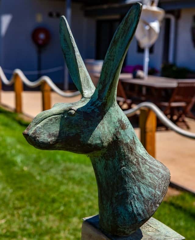 Hare Head Totem by Anthony Vanderzweep at Art in the Vines at Hanging Rock Winery