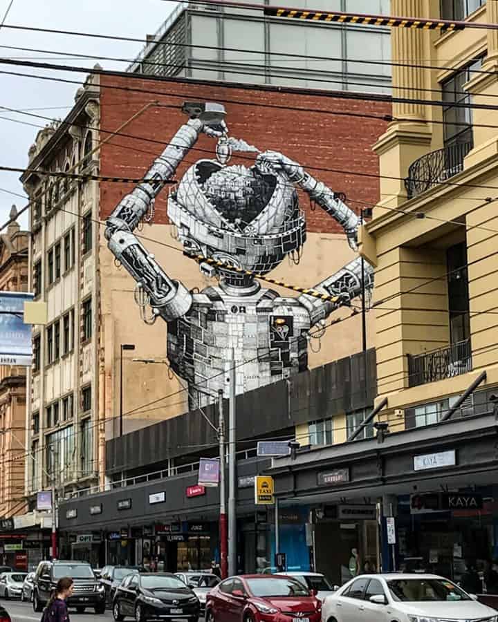 Robot boy in Chapel St