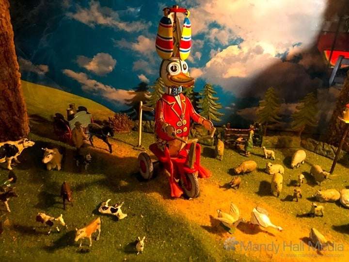 Duck diorama